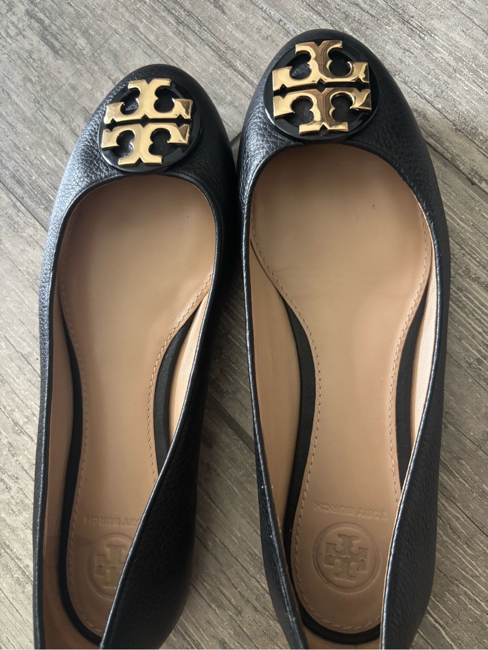 Tory Burch Black Leather Round-Toe Flats with Gold Logo